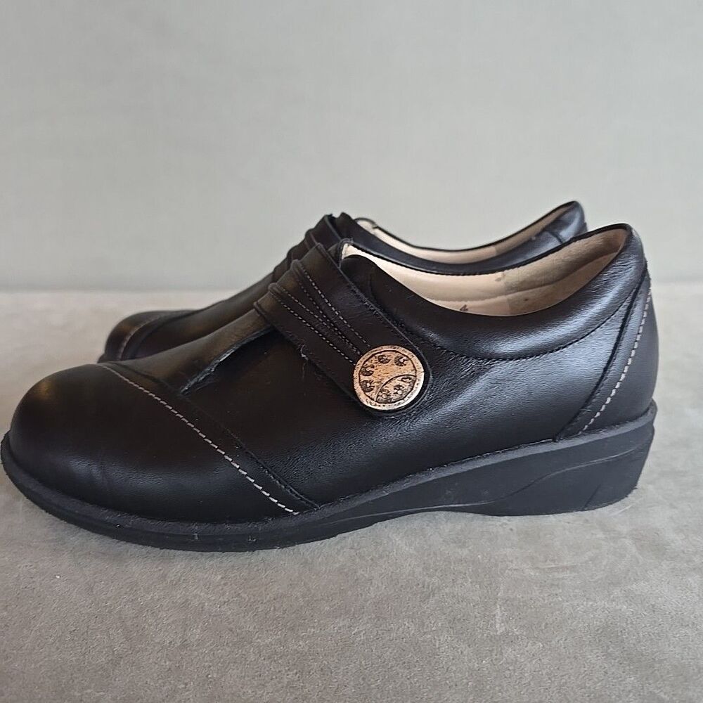 Finn Comfort Shoes Womens US7 UK4.5 Galway Casual Loafers Leather Hook & Loop